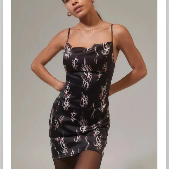Urban Outfitters Dresses & Skirts - Urban Outfitters Mallory Cowl Slip Dress NWT Small